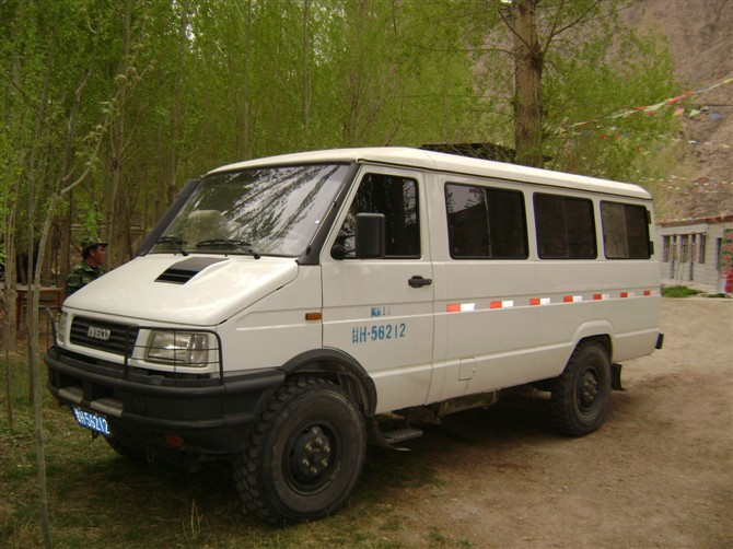 綜合測井車.jpg 綜合測井車.jpg